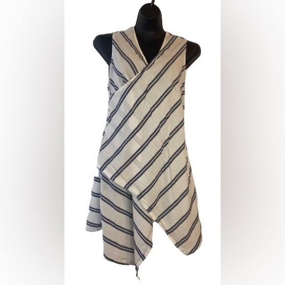 Ajio Shark Tail Dress - Picture 1 of 4